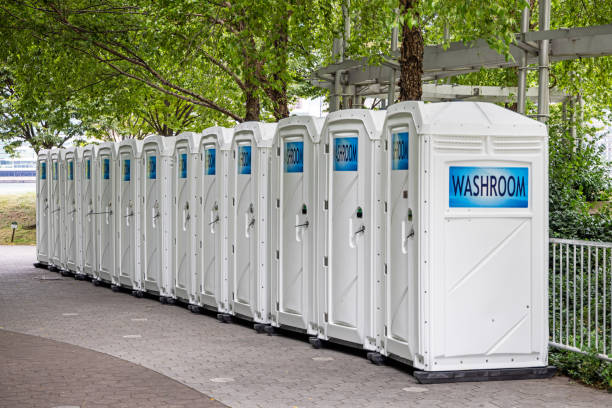 Best High-end porta potty rental  in Reedsville, WI
